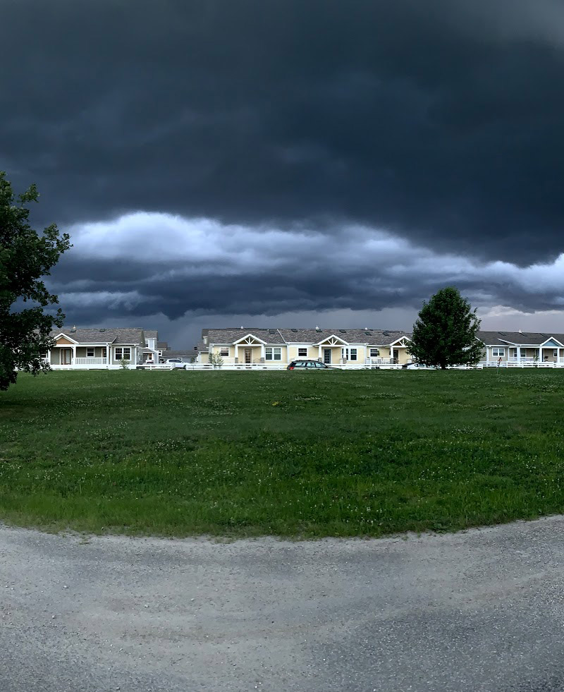 Compressed shelf cloud image
